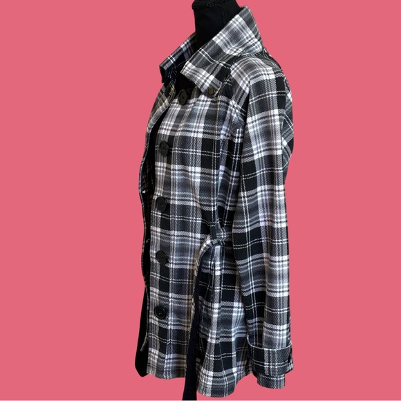 Plaid Black and White Jacket - LIKE NEW! - Picture 5 of 10